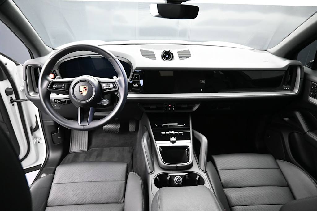 Thumbnail: 2024 Porsche Cayenne - 7