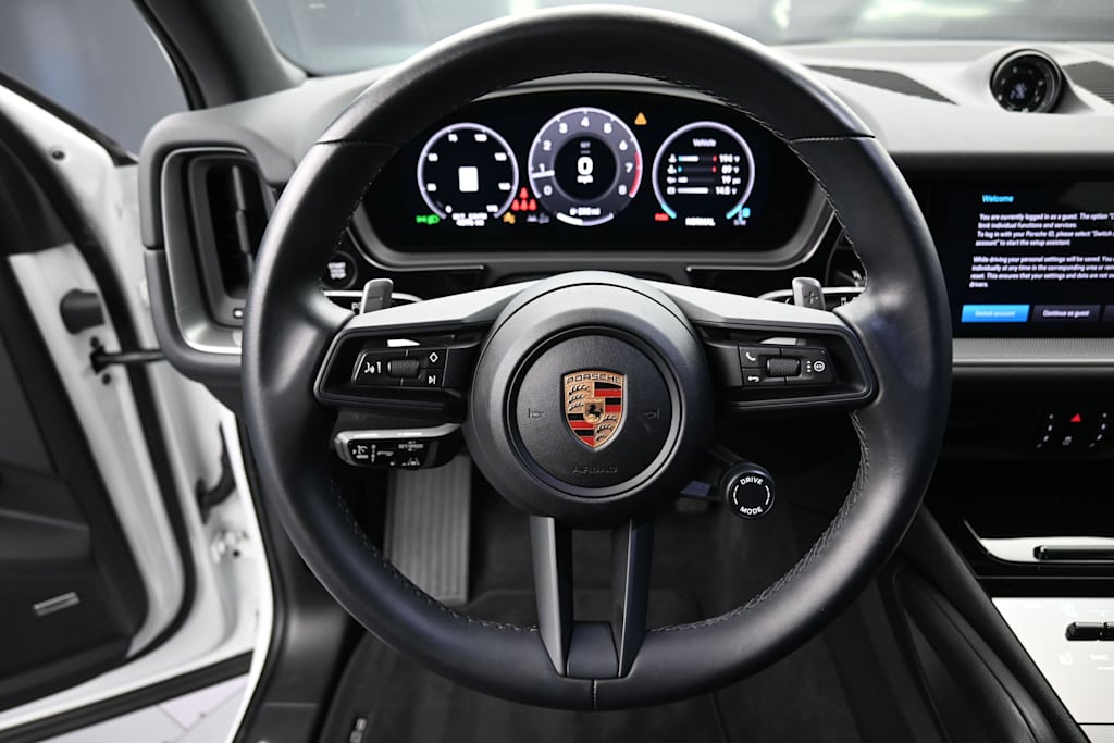 Thumbnail: 2024 Porsche Cayenne - 10