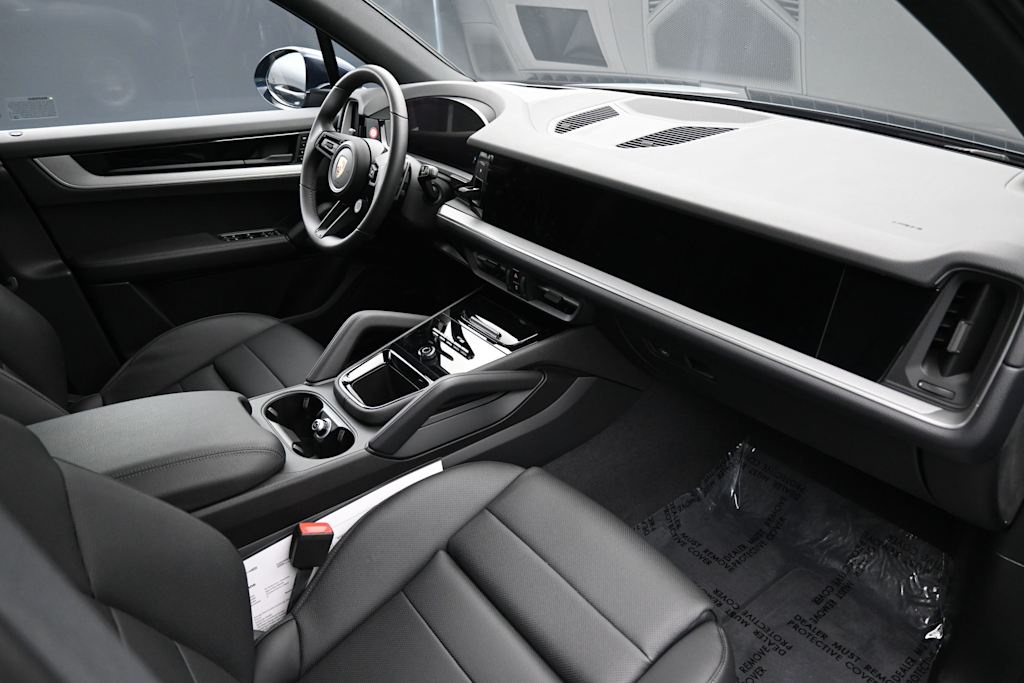 Thumbnail: 2025 Porsche Cayenne - 11