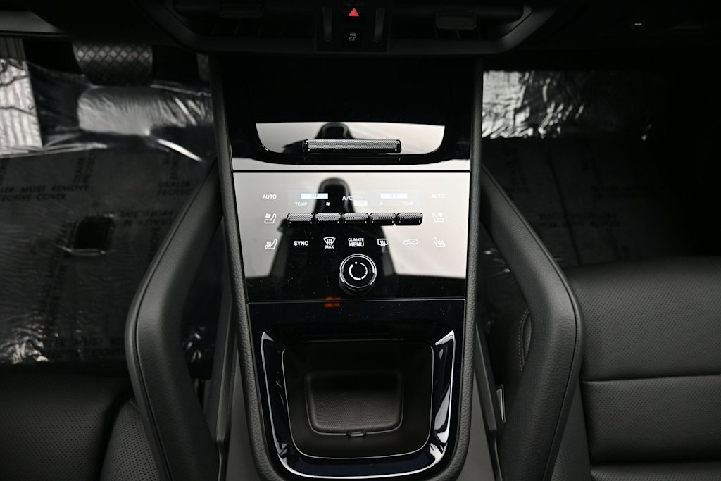 Thumbnail: 2025 Porsche Cayenne - 13