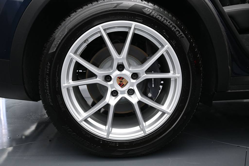 Thumbnail: 2025 Porsche Cayenne - 6