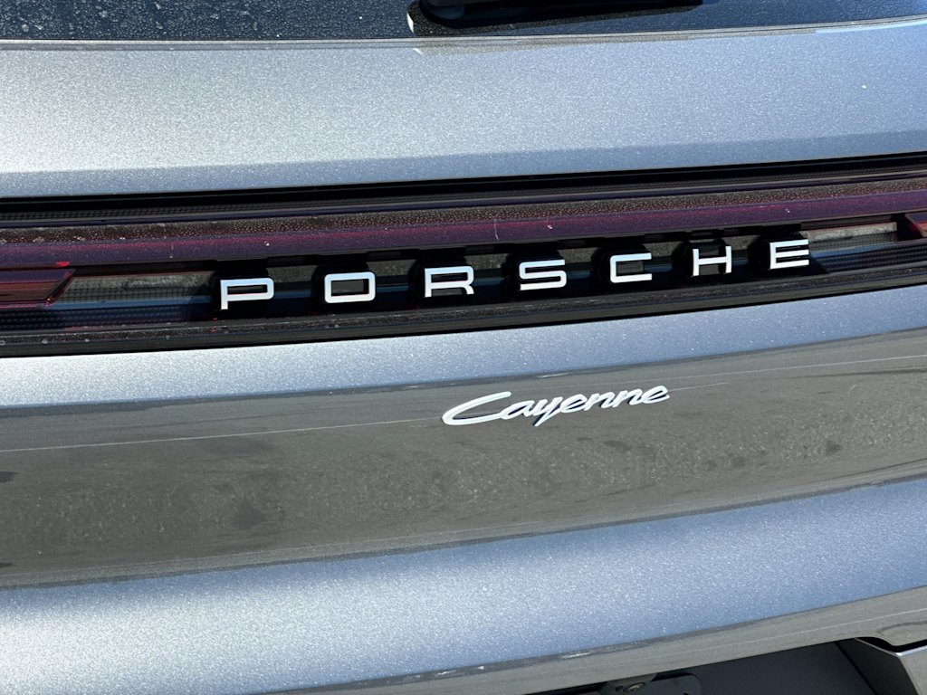 Thumbnail: 2025 Porsche Cayenne - 7