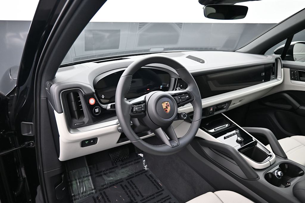Thumbnail: 2026 Porsche Cayenne - 2