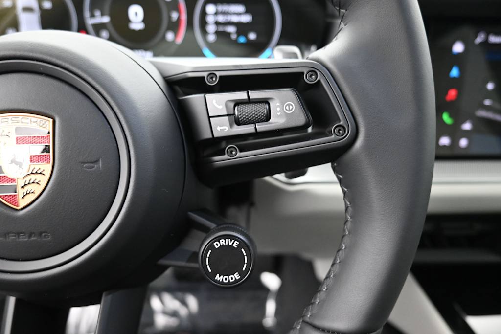 Thumbnail: 2026 Porsche Cayenne - 20