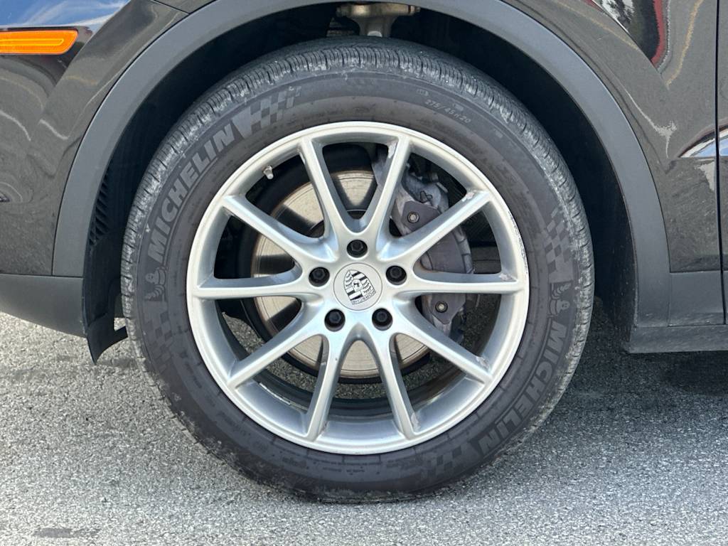2019 Porsche Cayenne Base 8