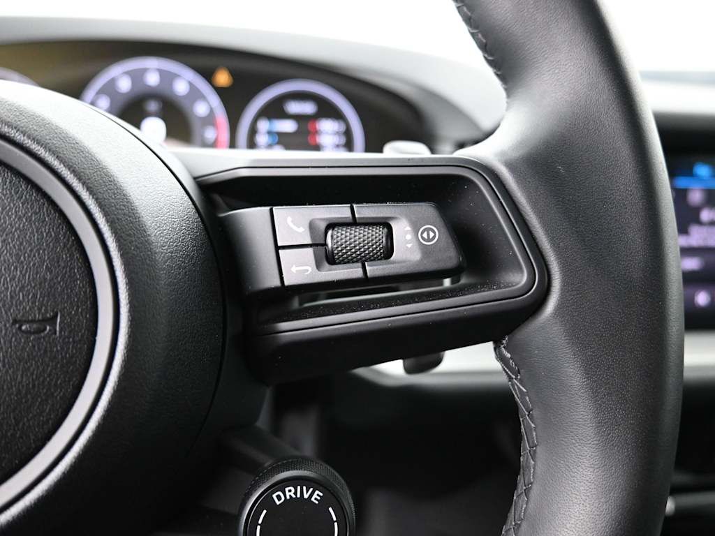 Thumbnail: 2025 Porsche Cayenne - 17