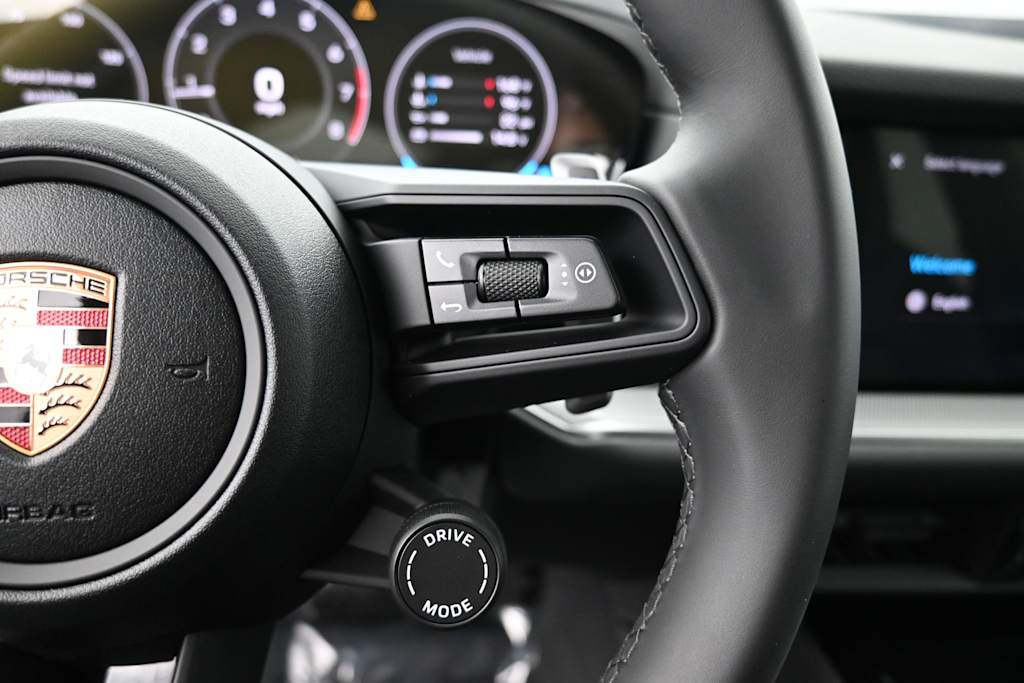 Thumbnail: 2026 Porsche Cayenne - 17