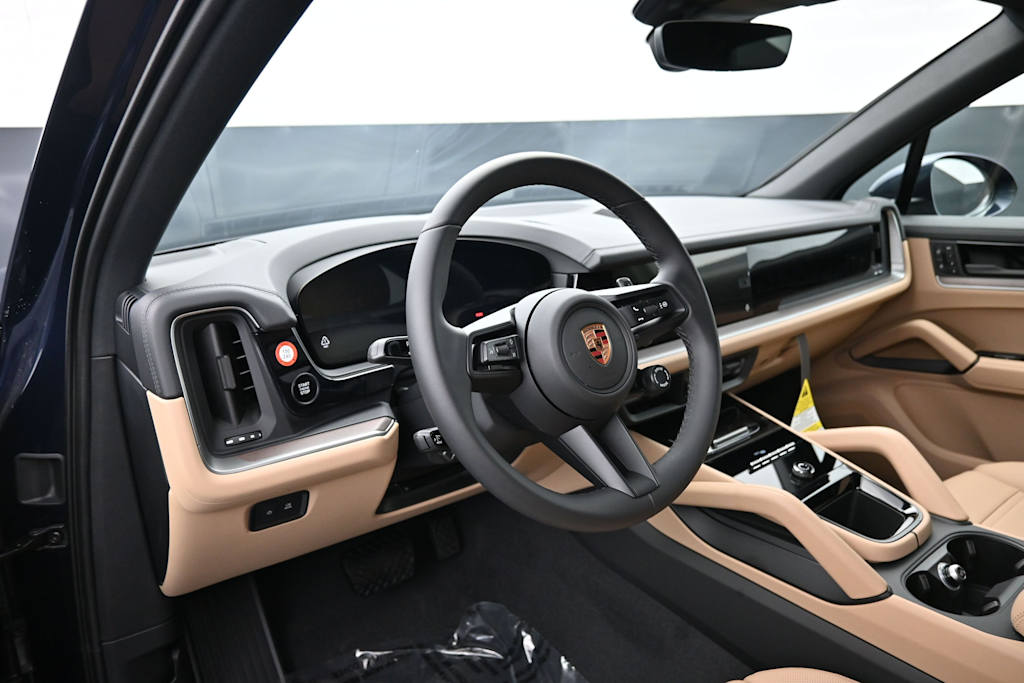 Thumbnail: 2026 Porsche Cayenne - 2