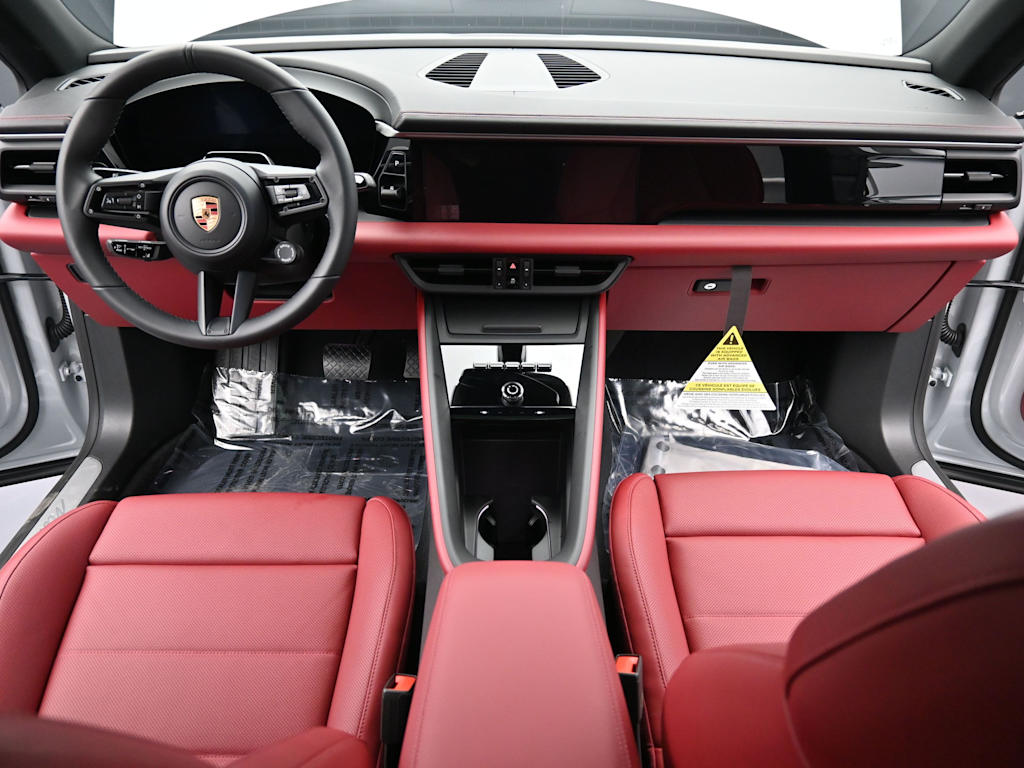 Thumbnail: 2026 Porsche Macan - 9