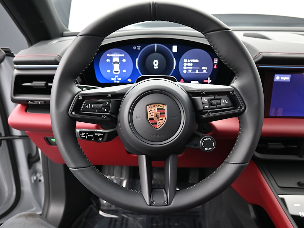 Thumbnail: 2026 Porsche Macan - 2