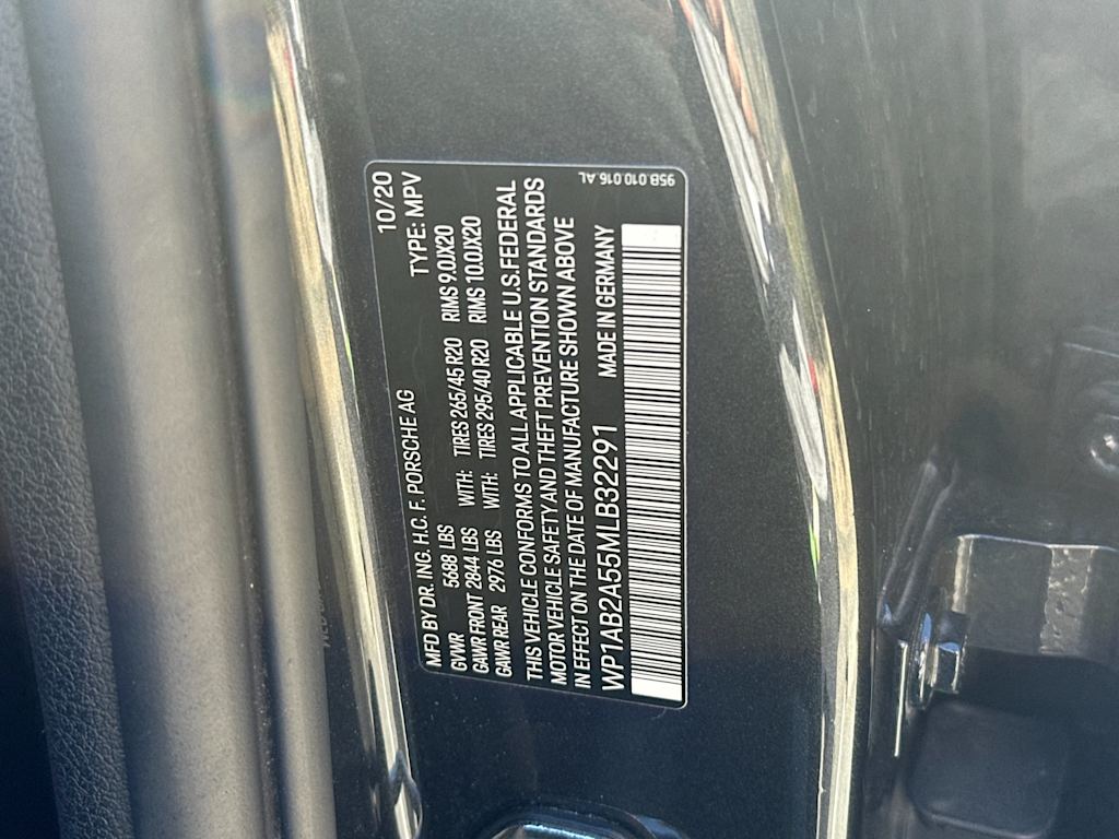 Thumbnail: 2021 Porsche Macan - 18