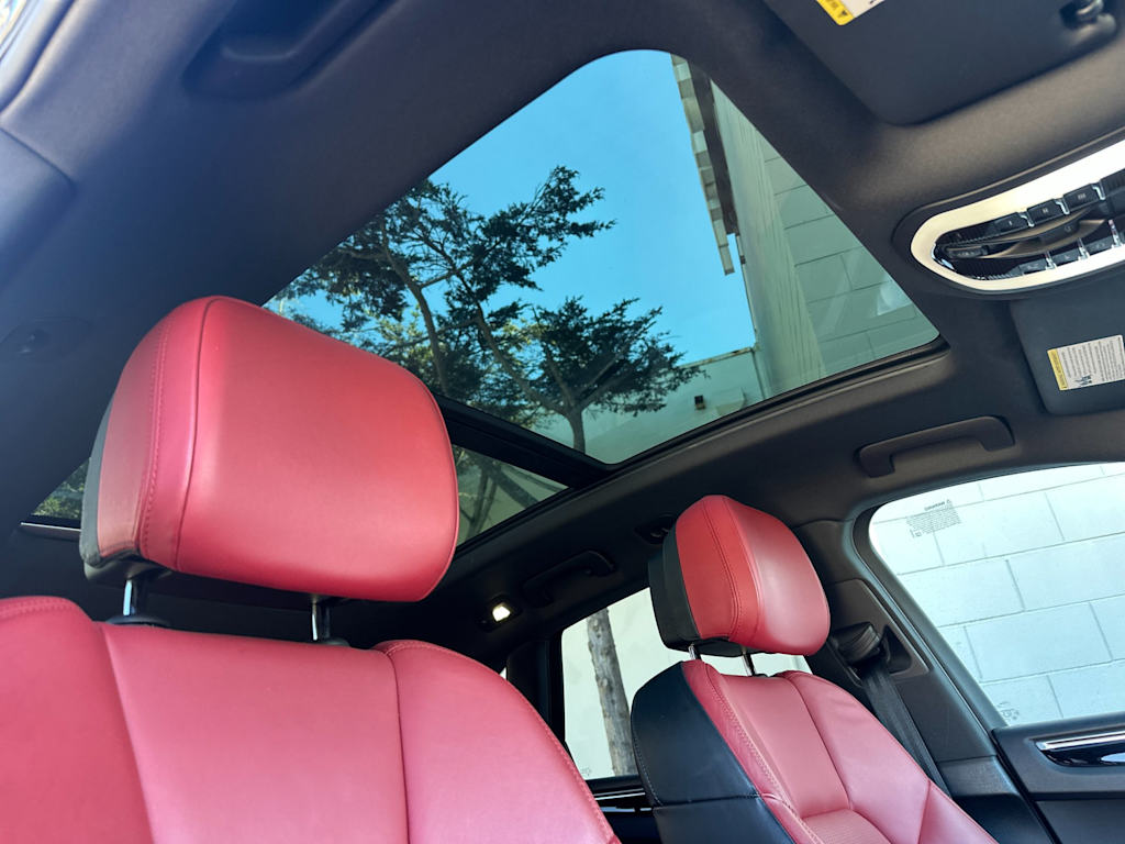 Thumbnail: 2021 Porsche Macan - 24