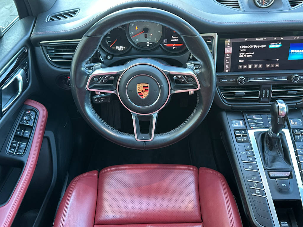 Thumbnail: 2021 Porsche Macan - 12