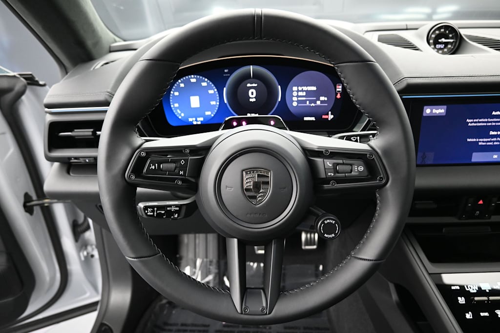 Thumbnail: 2026 Porsche Macan - 13