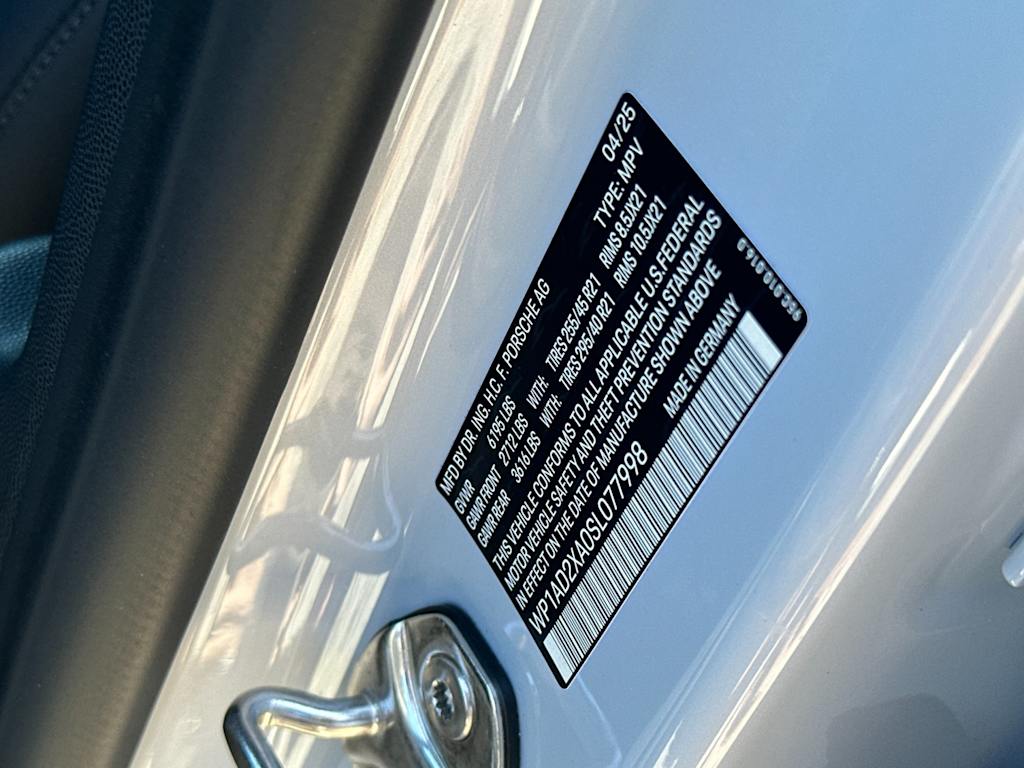 Thumbnail: 2025 Porsche Macan - 15