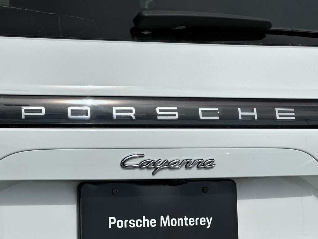2020 Porsche Cayenne  7