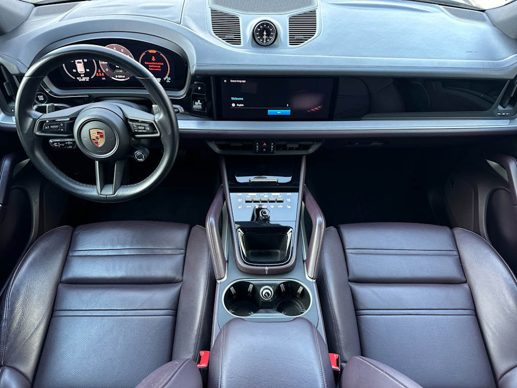 Thumbnail: 2024 Porsche Cayenne - 2