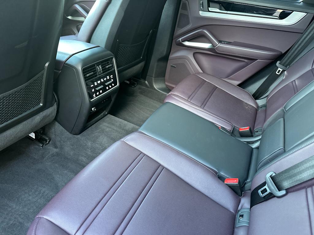 Thumbnail: 2024 Porsche Cayenne - 12