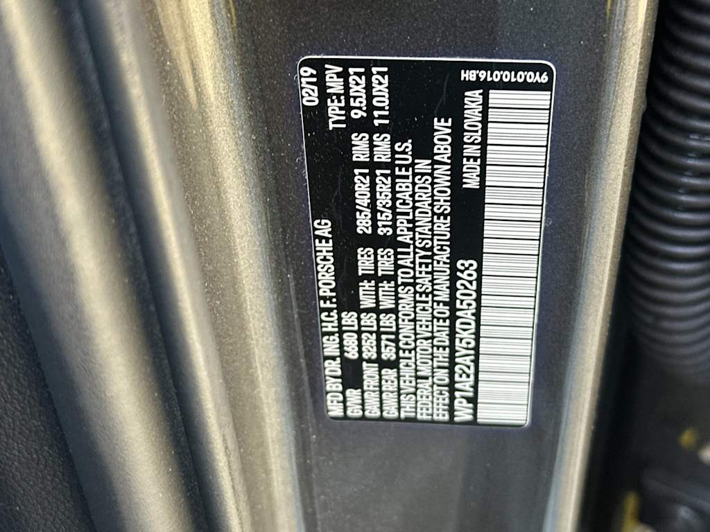 Thumbnail: 2019 Porsche Cayenne - 19