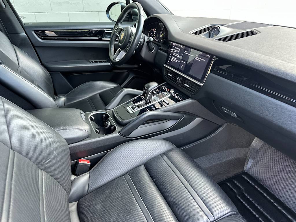 Thumbnail: 2019 Porsche Cayenne - 13