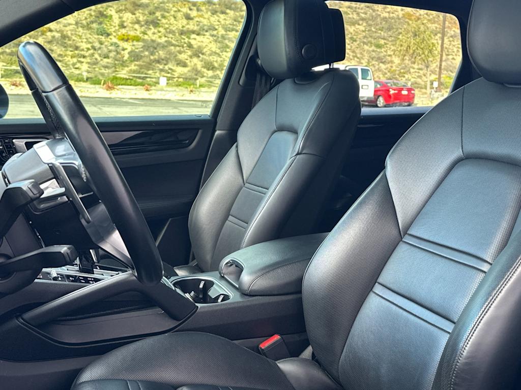 Thumbnail: 2019 Porsche Cayenne - 11