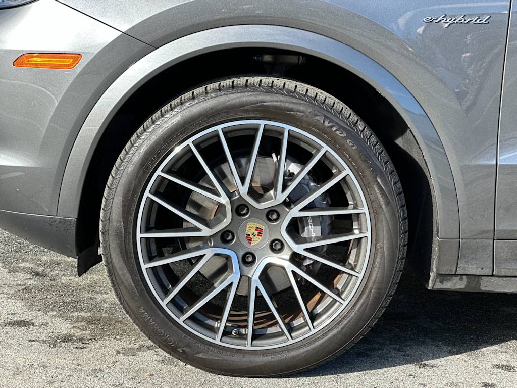 Thumbnail: 2019 Porsche Cayenne - 8