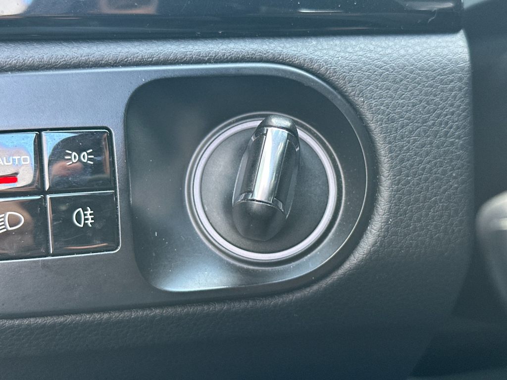 Thumbnail: 2019 Porsche Cayenne - 29