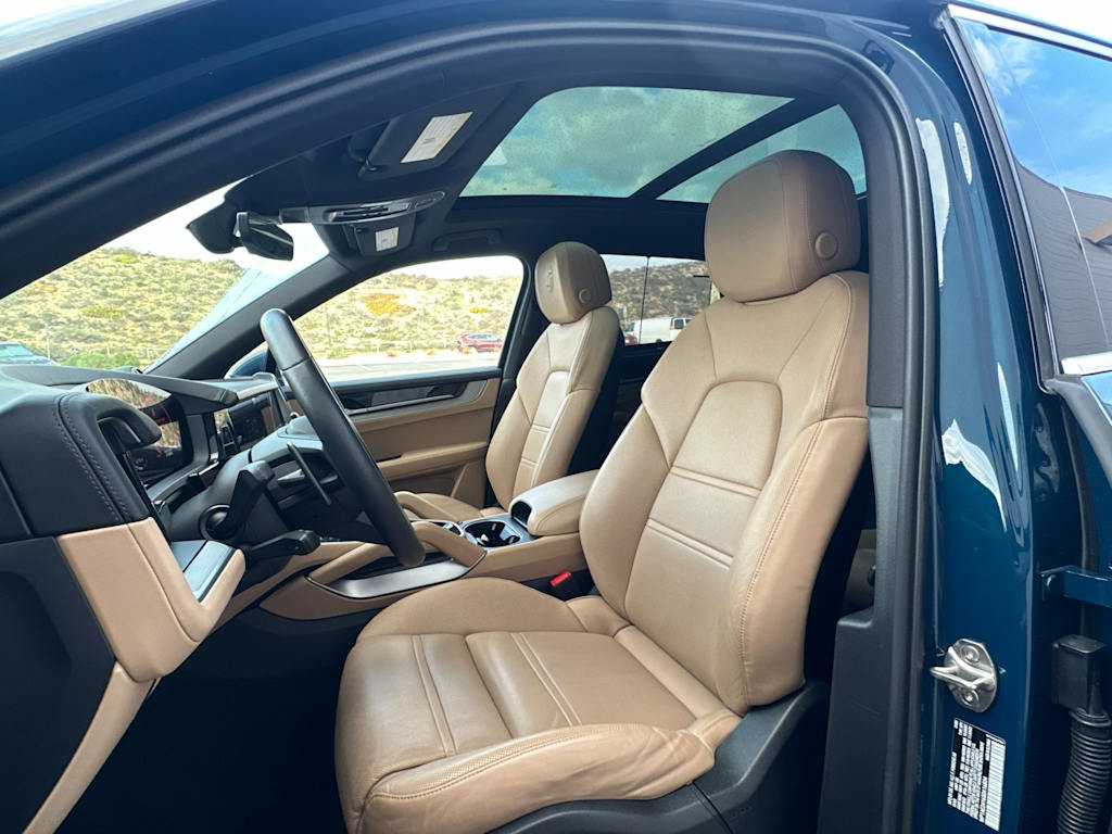 Thumbnail: 2025 Porsche Cayenne - 11