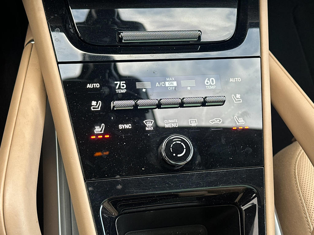 Thumbnail: 2025 Porsche Cayenne - 26