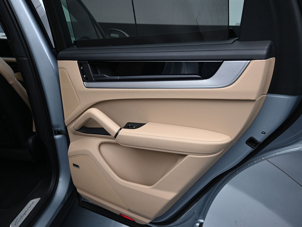 Thumbnail: 2026 Porsche Cayenne - 25