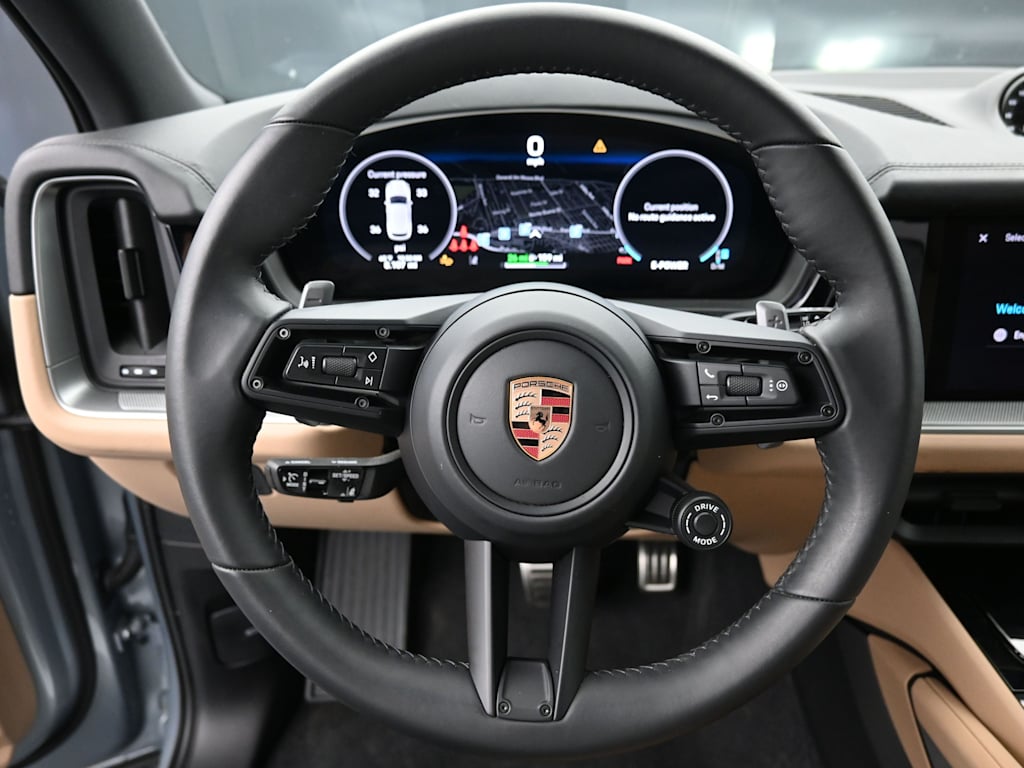 Thumbnail: 2026 Porsche Cayenne - 12