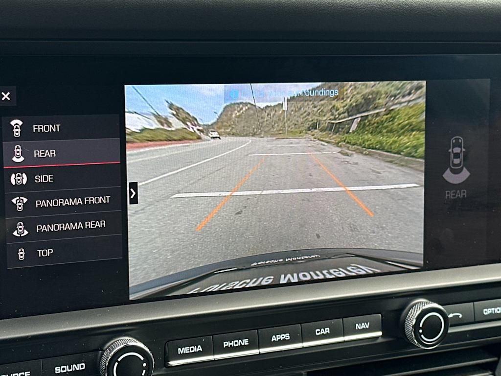 2021 Porsche Macan Turbo 27
