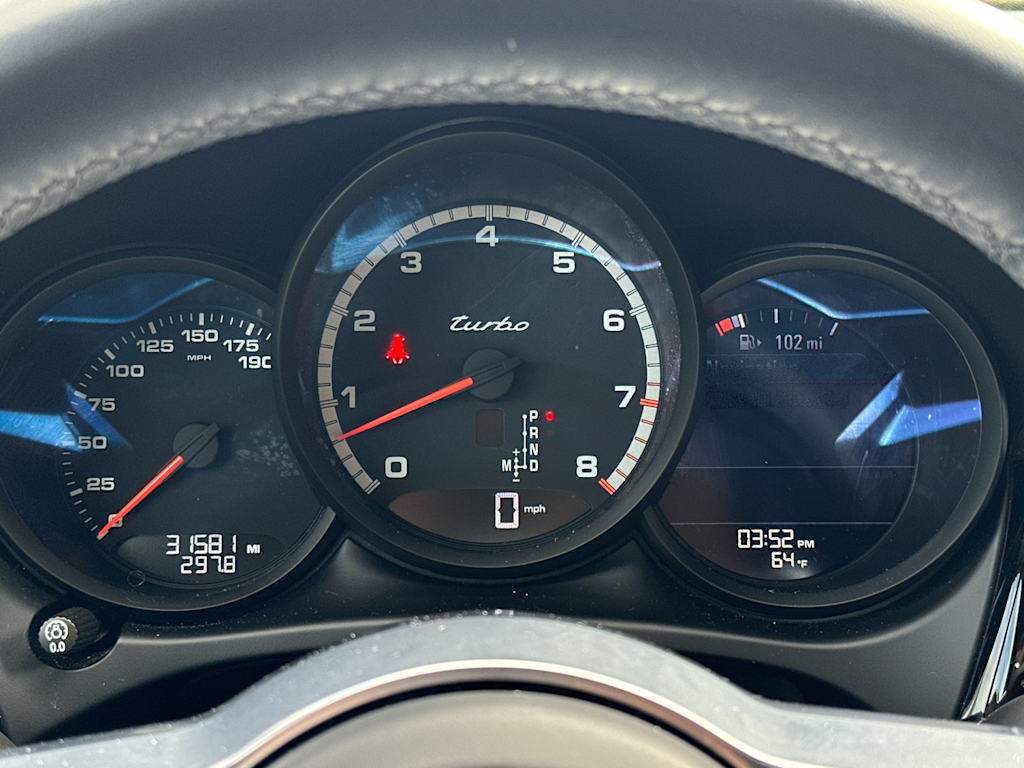 2021 Porsche Macan Turbo 16