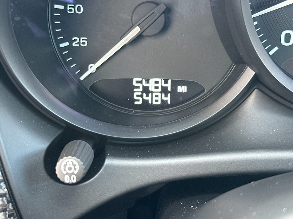 Thumbnail: 2025 Porsche Macan - 30