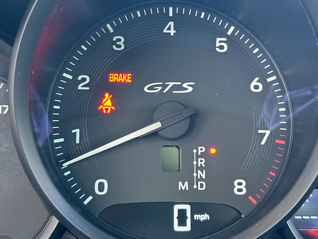 Thumbnail: 2025 Porsche Macan - 15