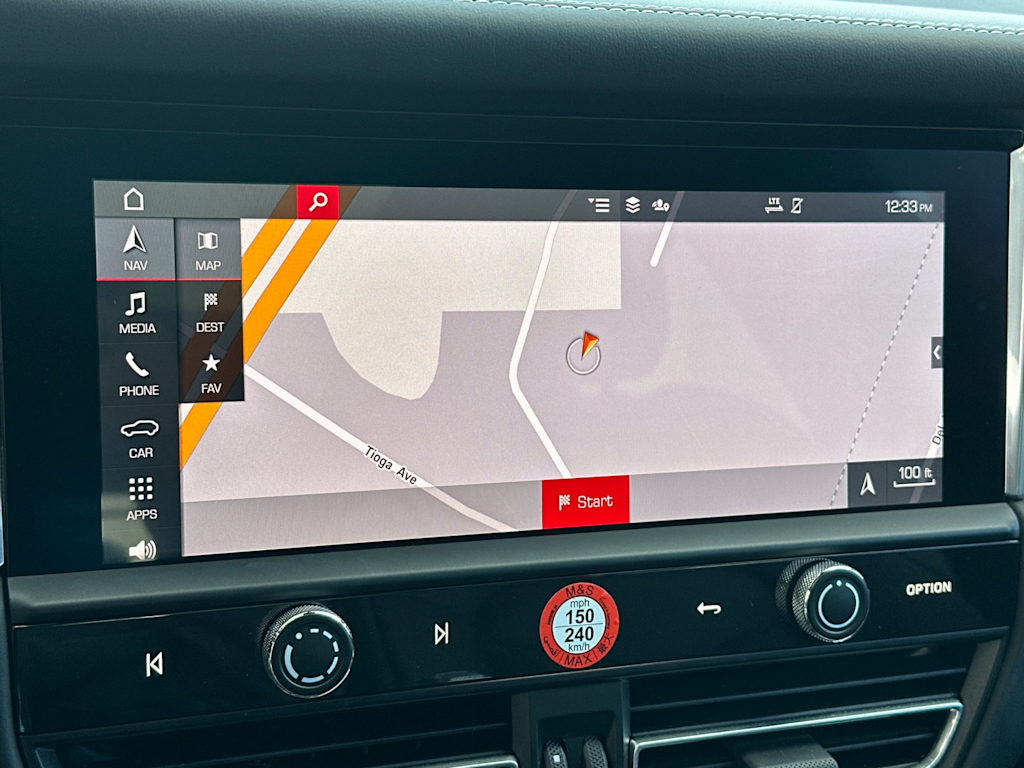 Thumbnail: 2025 Porsche Macan - 25