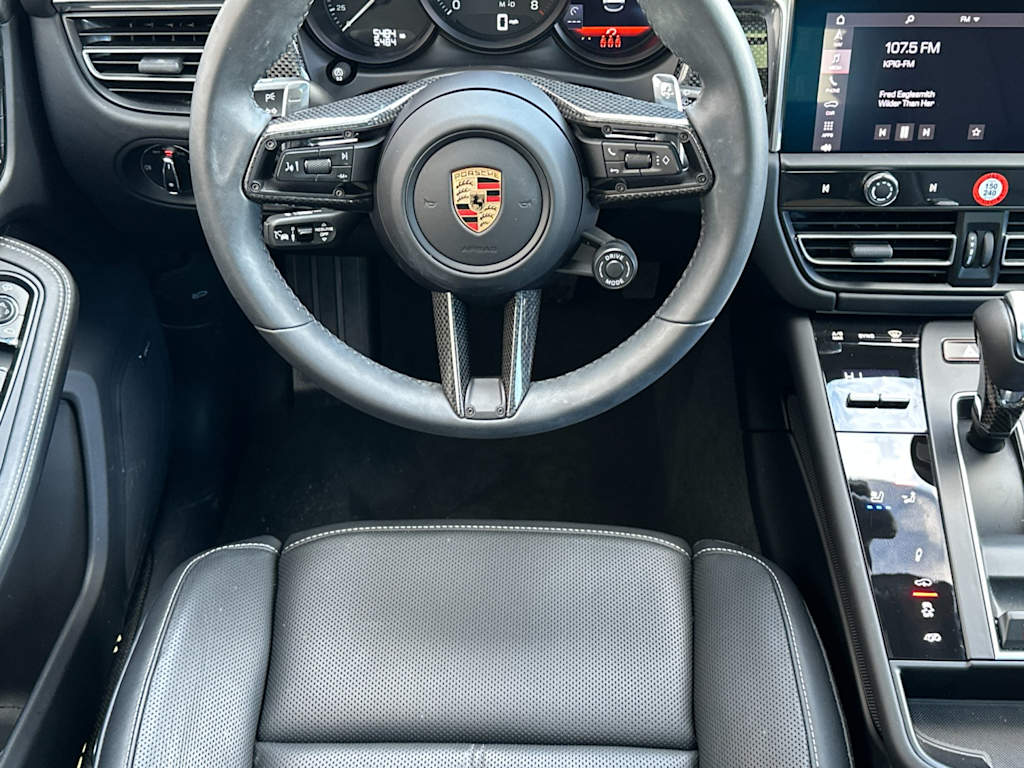 Thumbnail: 2025 Porsche Macan - 8