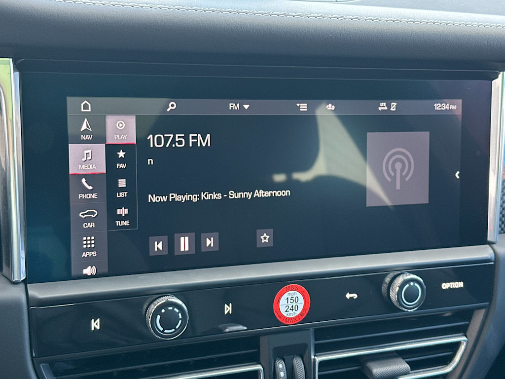 Thumbnail: 2025 Porsche Macan - 13