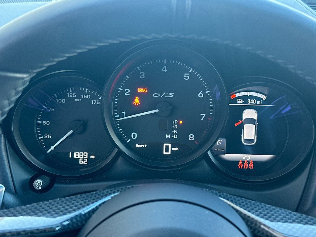 Thumbnail: 2025 Porsche Macan - 17