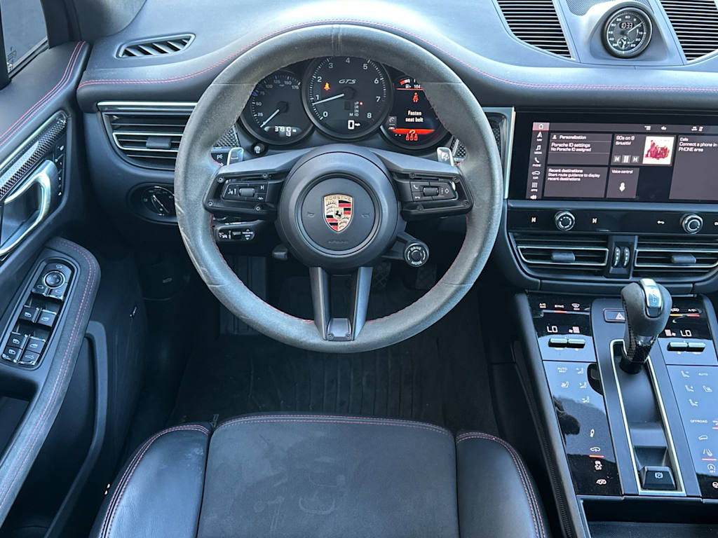 Thumbnail: 2023 Porsche Macan - 8