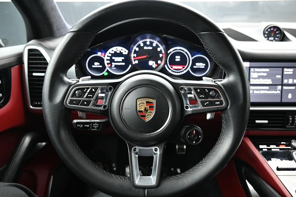 Thumbnail: 2021 Porsche Cayenne - 12