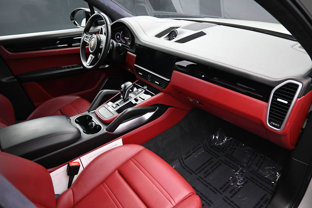 Thumbnail: 2021 Porsche Cayenne - 13