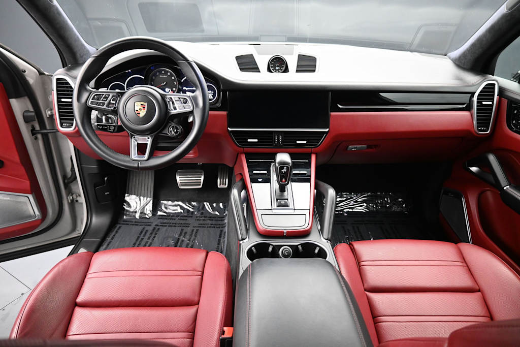 Thumbnail: 2021 Porsche Cayenne - 9