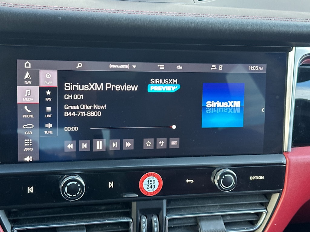 Thumbnail: 2022 Porsche Macan - 13