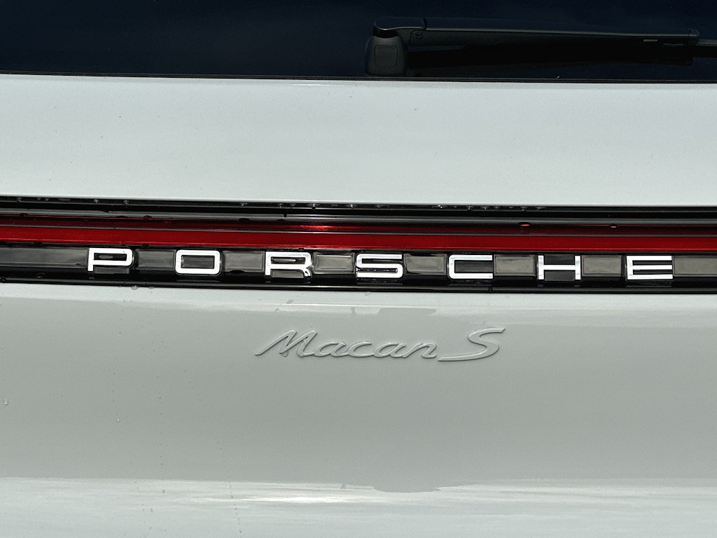 Thumbnail: 2024 Porsche Macan - 7