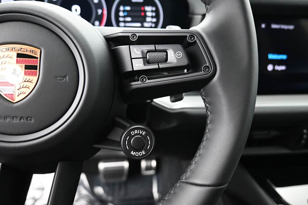 Thumbnail: 2026 Porsche Cayenne - 18