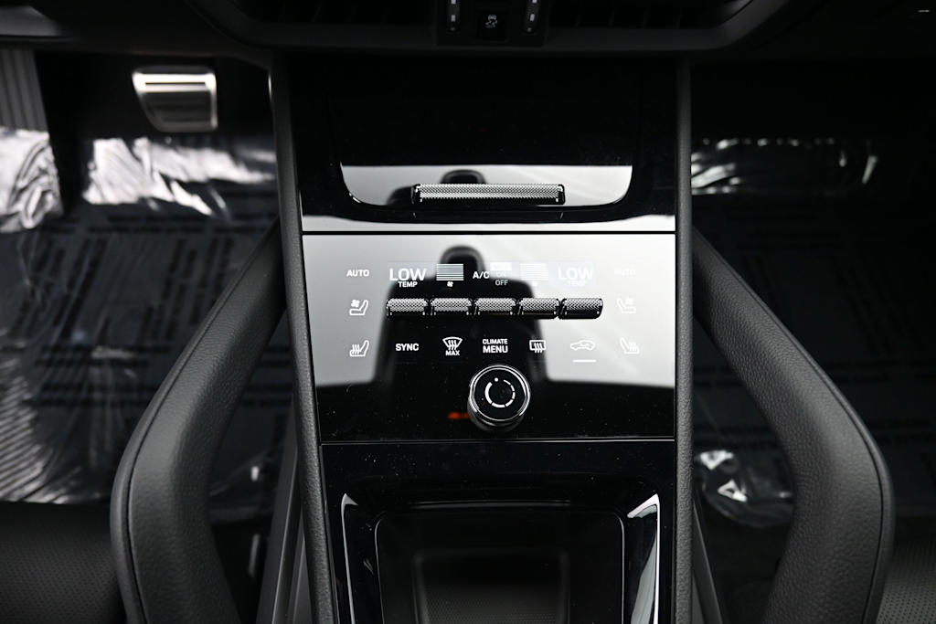 Thumbnail: 2026 Porsche Cayenne - 18