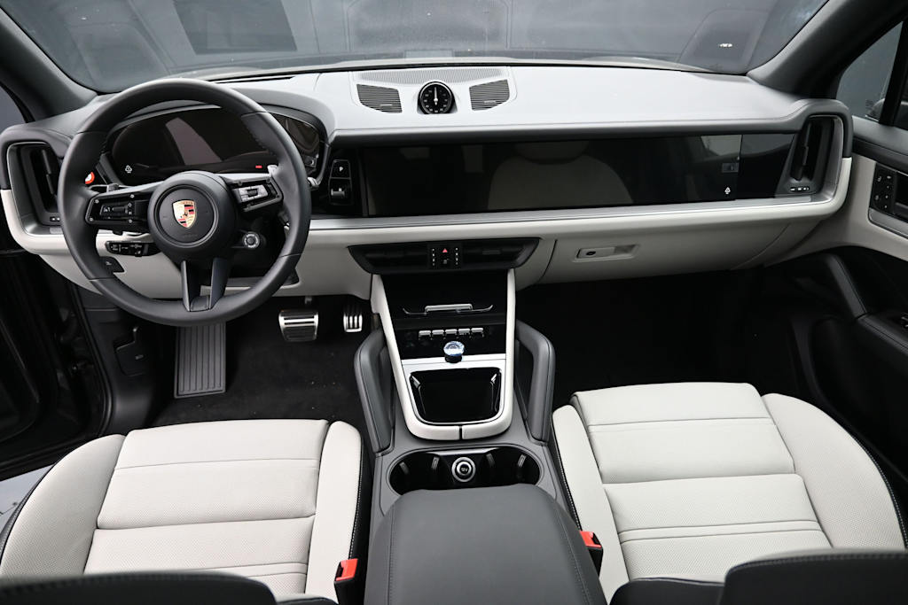 Thumbnail: 2026 Porsche Cayenne - 8
