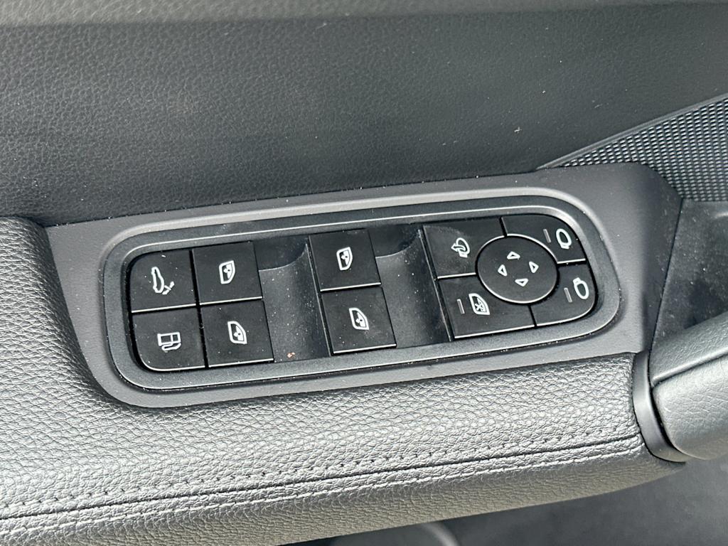 Thumbnail: 2025 Porsche Cayenne - 21