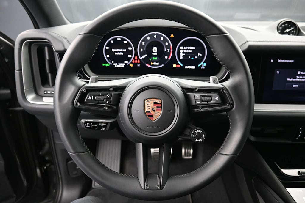 Thumbnail: 2026 Porsche Cayenne - 10